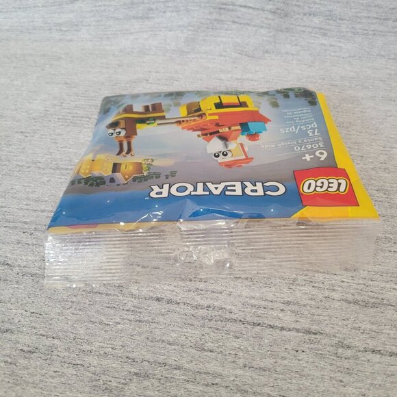 LEGO CREATOR: Santa's Sleigh Ride (30670) and Snowman (60345) - Picture 3 of 8